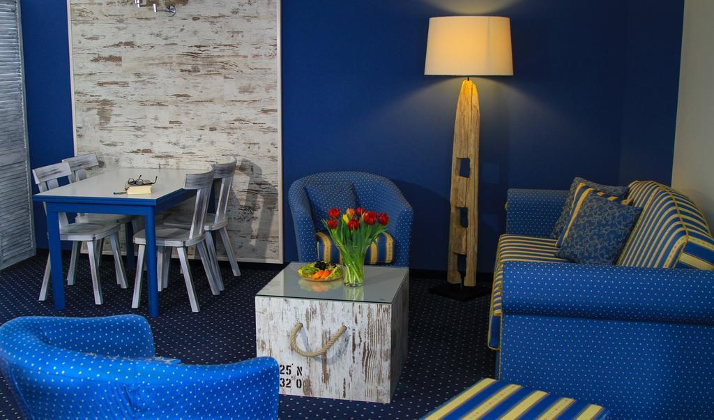 Hotel & Restaurant Seebruecke Zingst Room photo